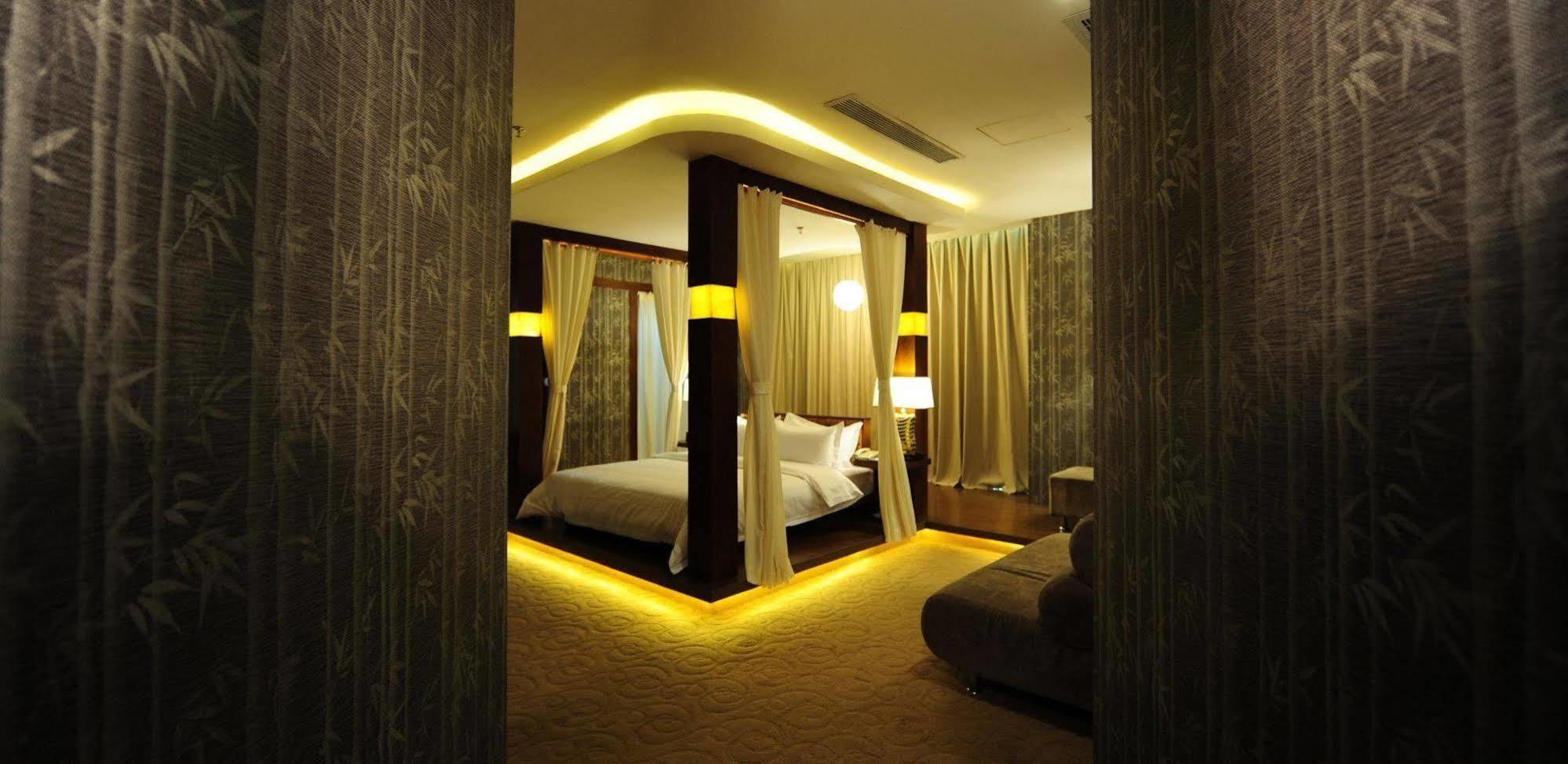 Circle Art Hotel Шеньчжень Екстер'єр фото